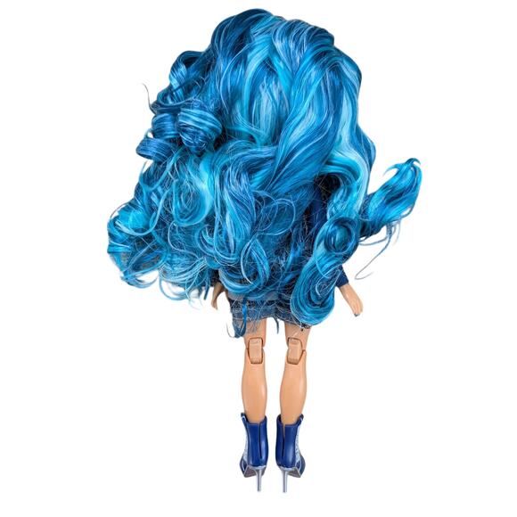 Pre-owned Rainbow High Skyler Bradshaw Doll with Top Denim Skirt Boots - Picture 4 of 4